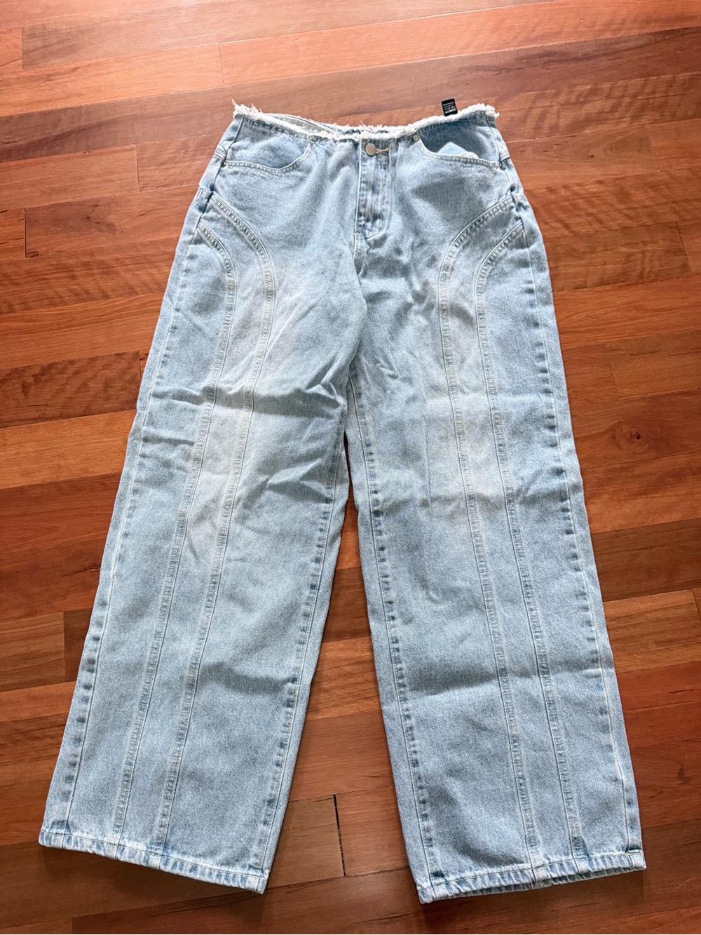 SHEIN Light Blue Distressed High-Rise Jeans